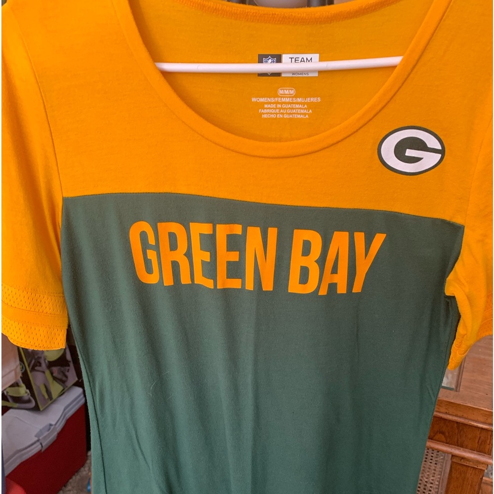 Women’s Packets short sleeve tee